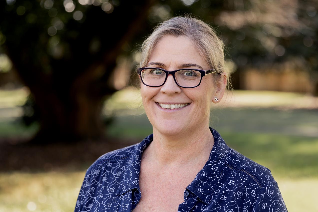 Portrait of Louise MacCallaugh, Legal Executive at North Harbour Law